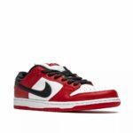 SB Dunk Low Pro “Chicago” for women
